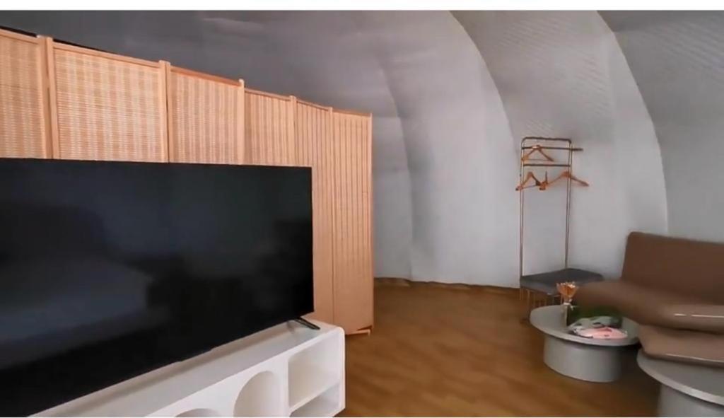 הוילה טורדה Caravans Park & Glamping Tents In The Vineyard מראה חיצוני תמונה